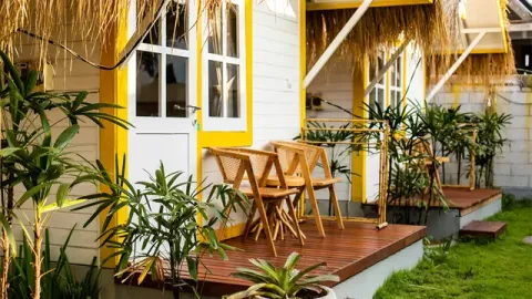 Soleia Surf Camp, Bali