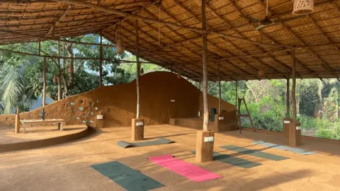 Shanti Mizu : Yoga Teacher Training & Retreat Center in Goa, Goa
